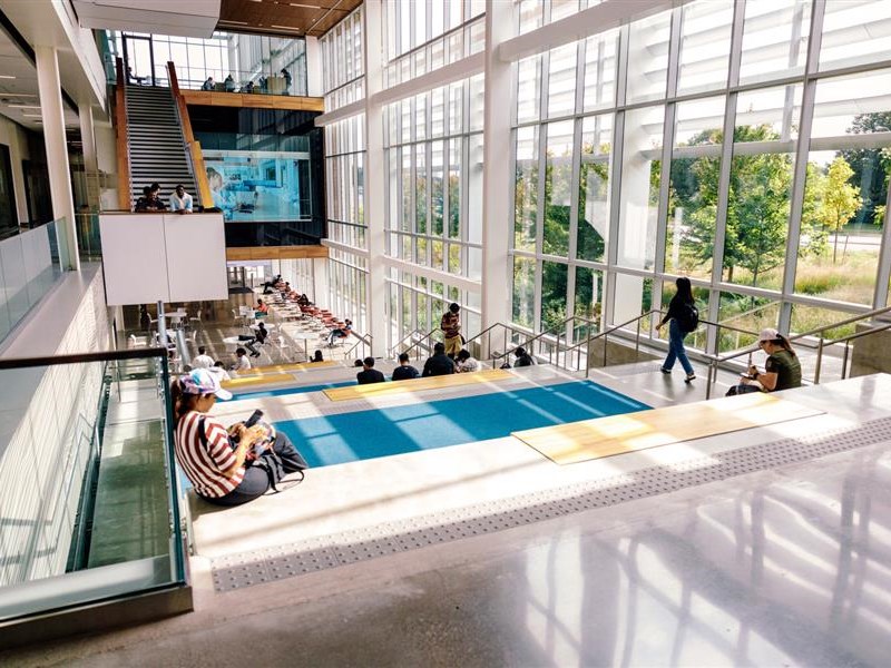 Working Through the Nerves of Your First Peer-to-Peer Lounge