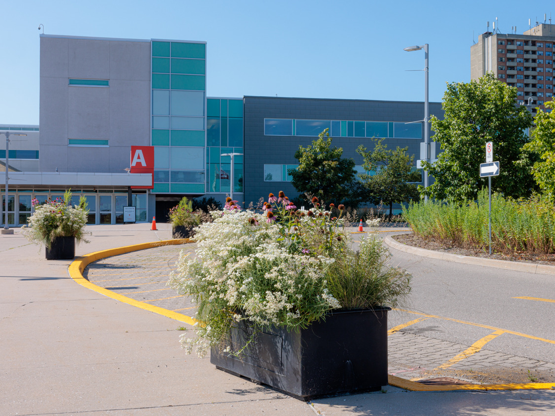 [Newnham Campus] Road and parking lot repairs scheduled for week of Aug. 18