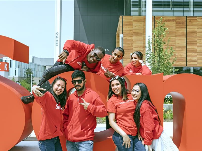 International Hangout at King ft. SSF