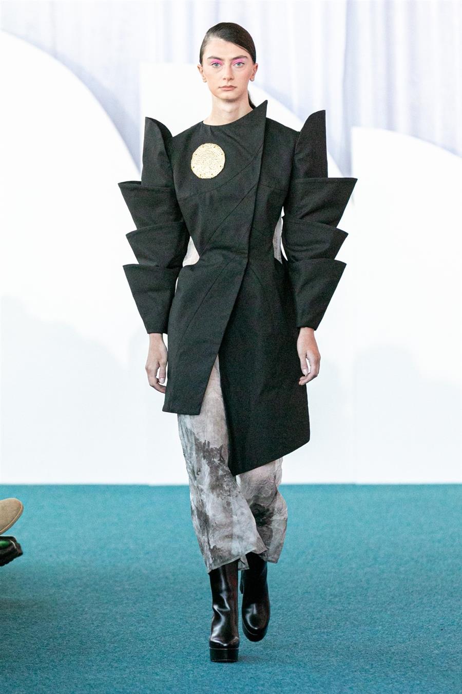 Fashion Arts
Up-and-coming Designer Award - Bella Cai